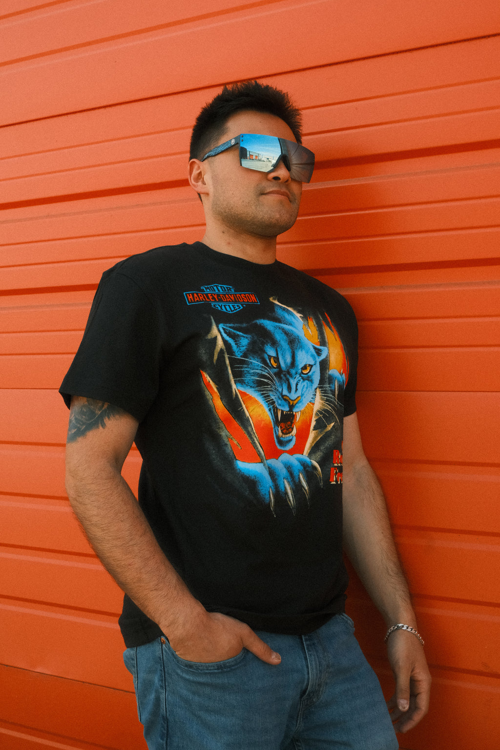 Roar of Freedom - T-Shirt