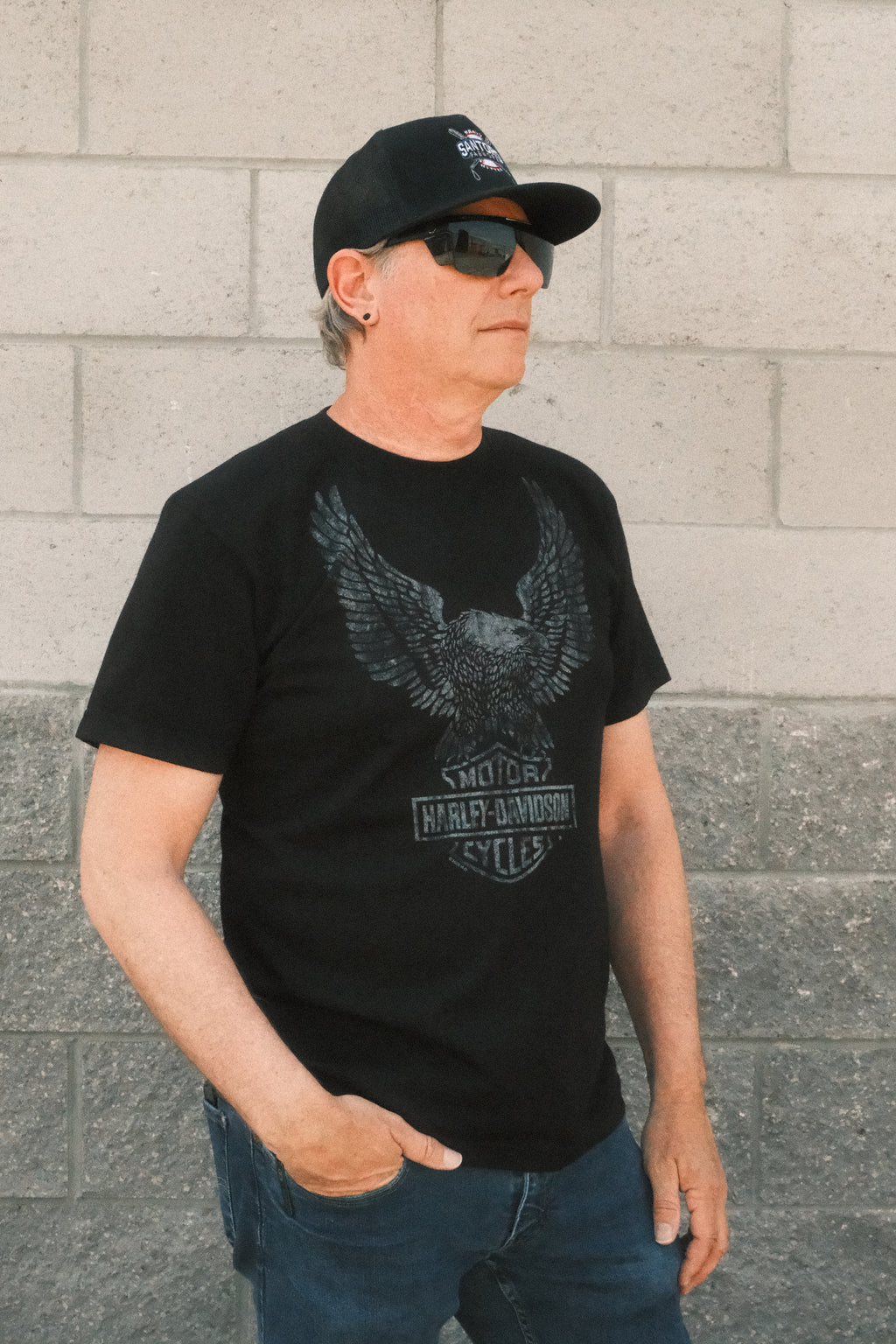 Upwing Eagle - T-Shirt