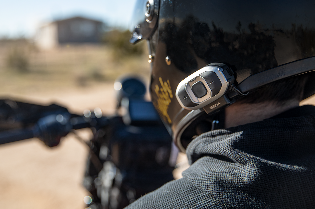 SF4 Bluetooth® Communication System