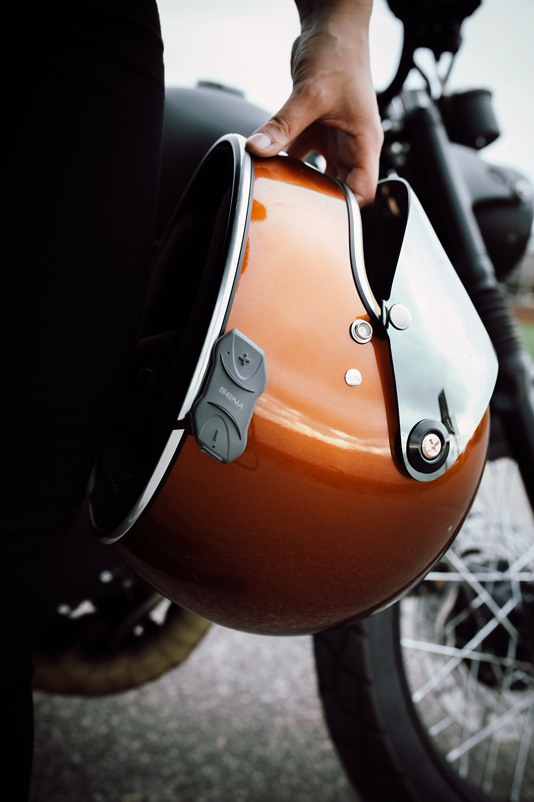 10R Low-Profile Bluetooth® Headset & Intercom