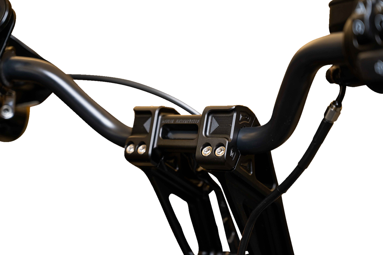 Fastback Risers